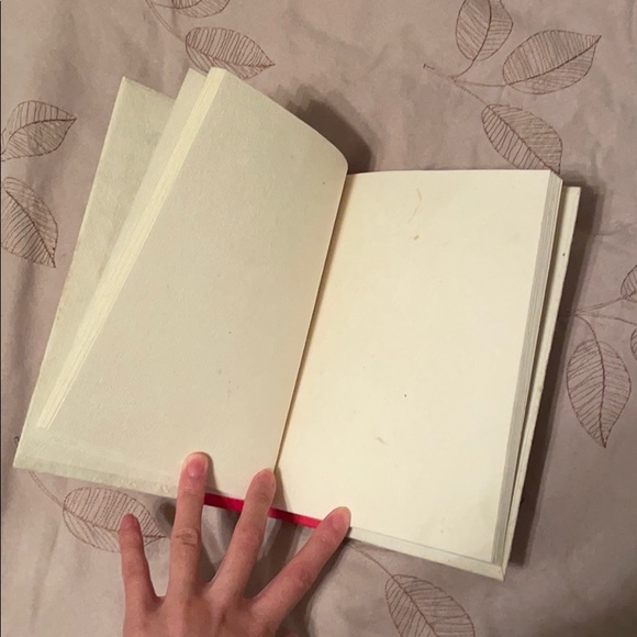 Notebook - Picture 4 of 4